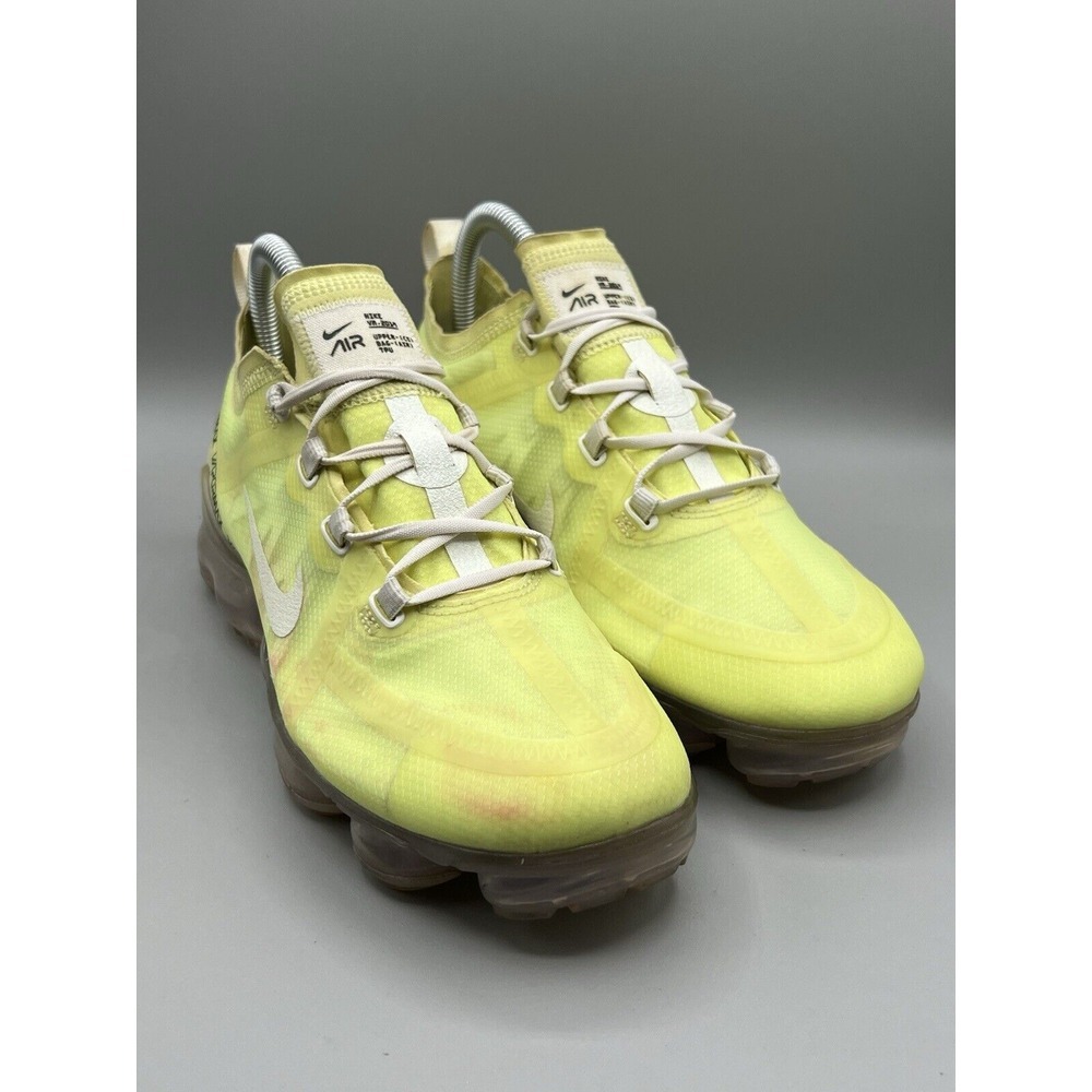 NIKE AIR VAPORMAX 2019 SE Women's Size 8.5 Running Shoes Luminous Green READ